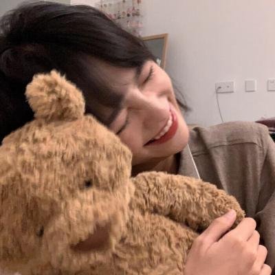 皇后娘娘驾到，通通闪开